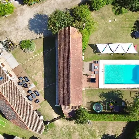 La Charronniere: Exclusive Tatil Evi