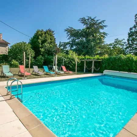 La Charronniere: Exclusive Tatil Evi