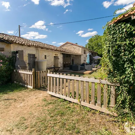 La Charronniere: Exclusive Tatil Evi Chaunay