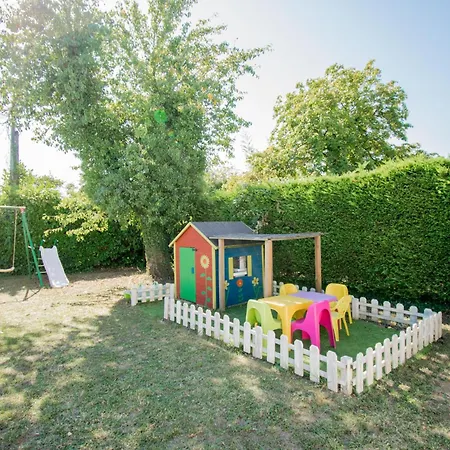 La Charronniere: Exclusive Tatil Evi