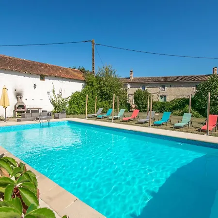 Tatil Evi La Charronniere: Exclusive